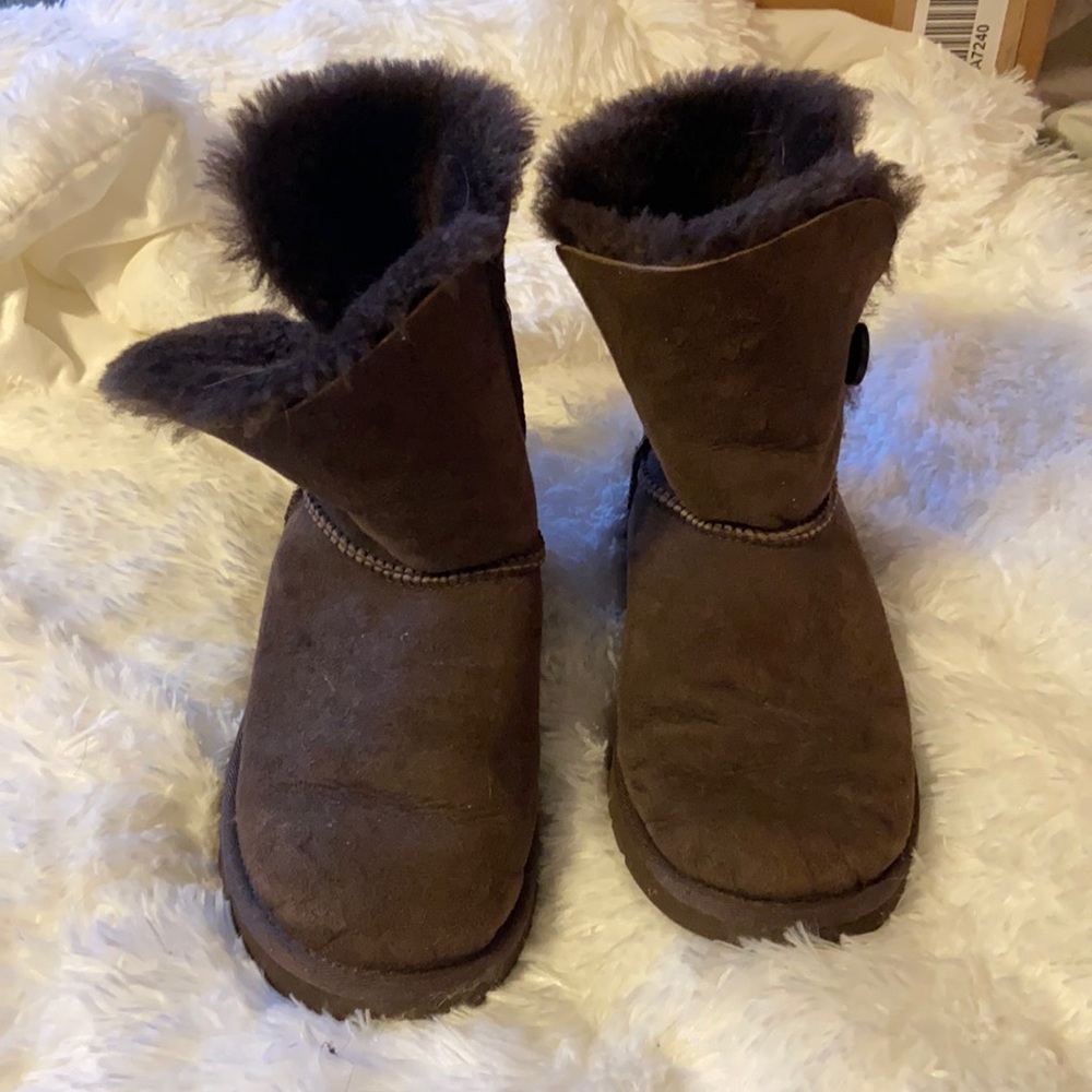 UGG bailey button boots brown